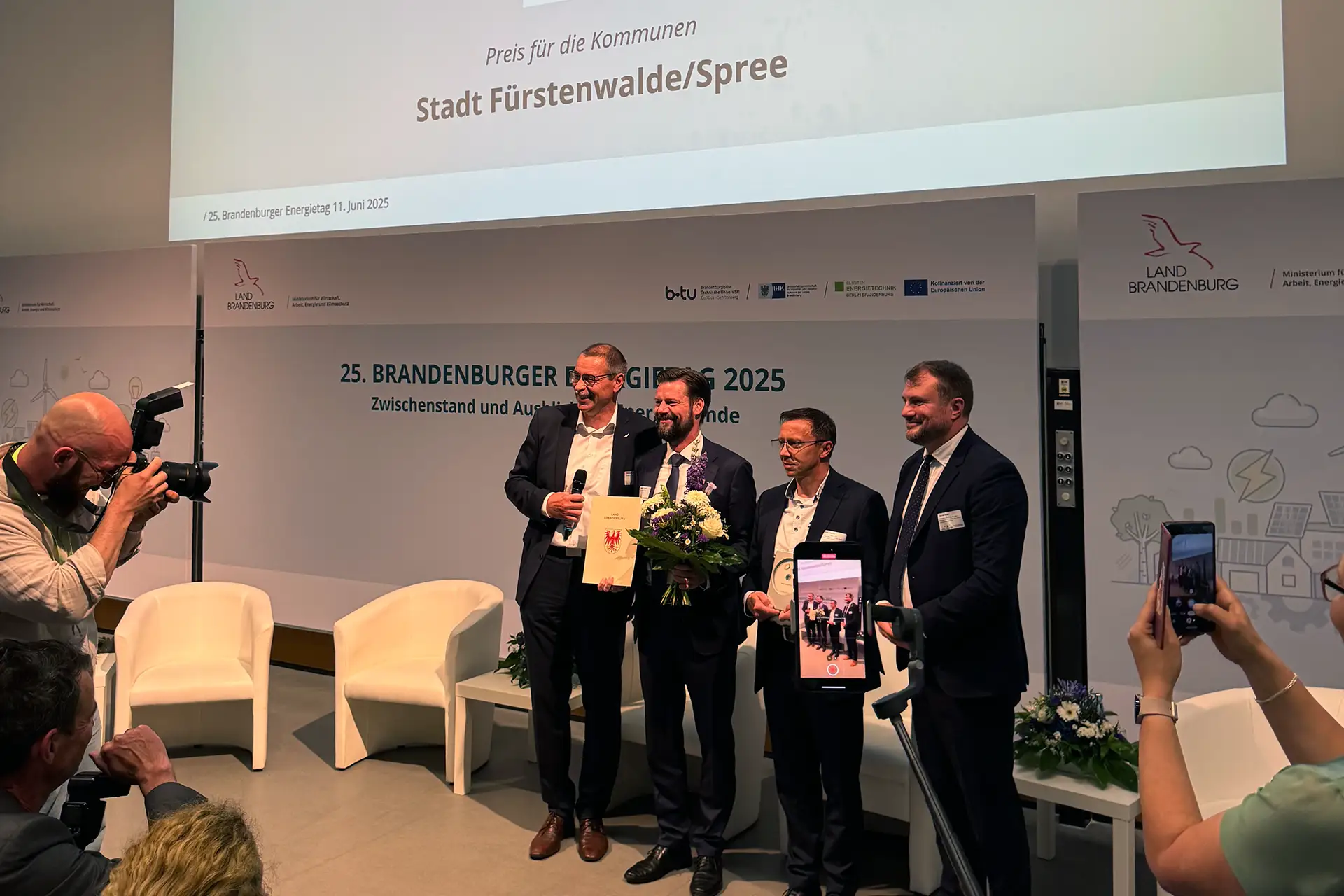 Energieeffizienzpreis Brandenburg für Schulsanierung mit Klimadecke